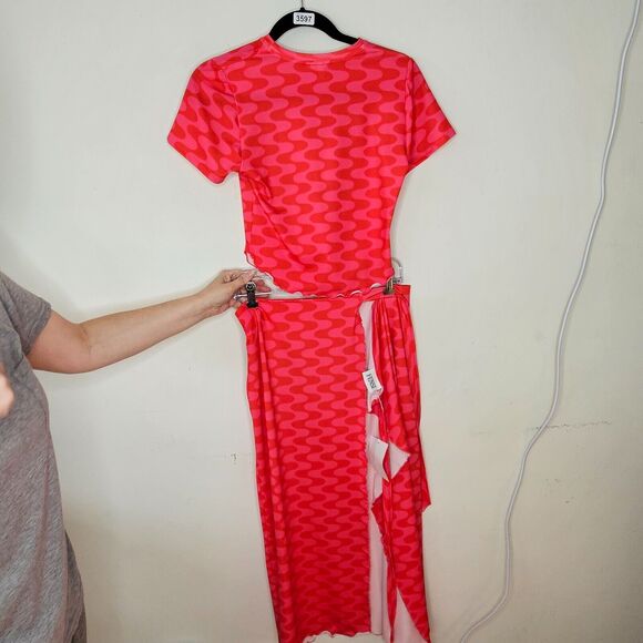 NWT Fensi Ssense Red Pink Wave Wrap Skirt & Short Sleeve Top M - Picture 3 of 8